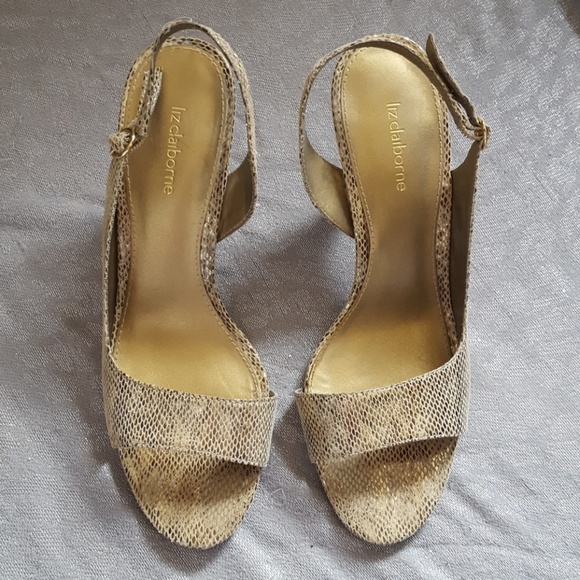 GOLD mid height heels. Liz Claiborne. - Picture 1 of 7
